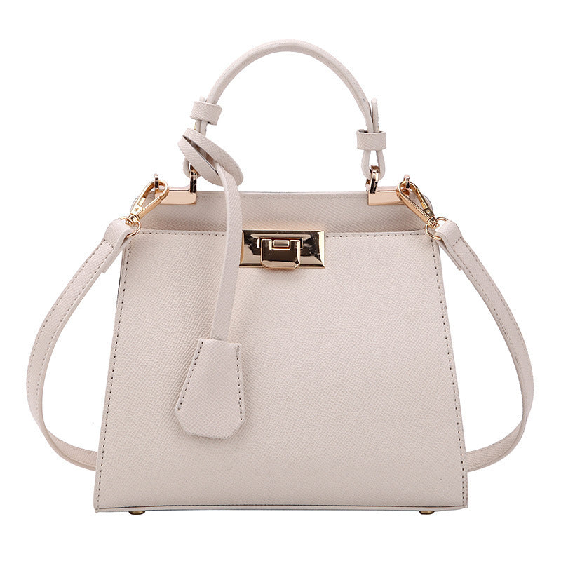 Large capacity simple shoulder bag