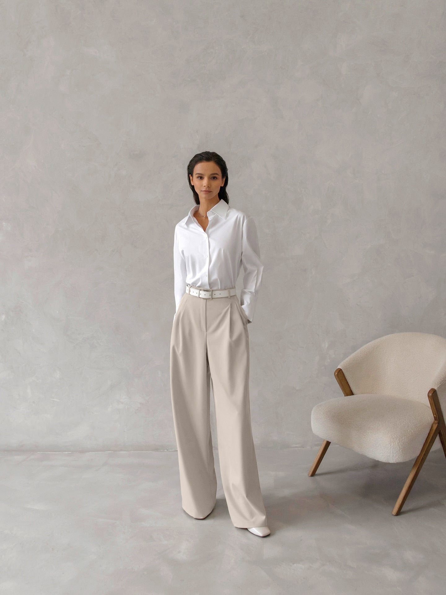 Women's Retro Classic Fashion Solid Color Loose High Waist Trousers