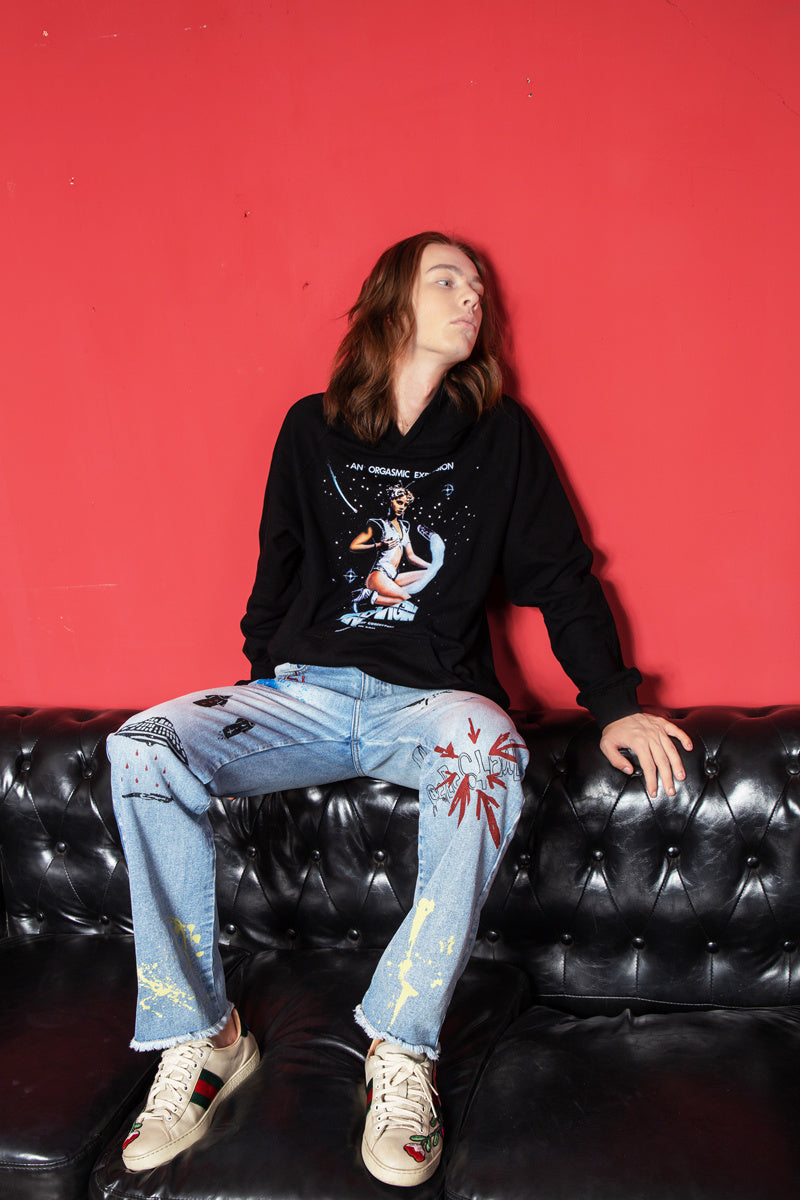 Graffiti-embroidered Frayed Wash Jeans