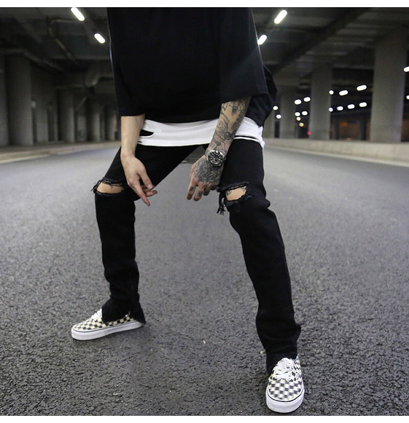 Slim-fit zippered jeans