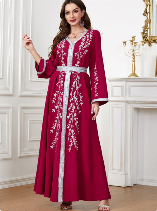 Arabian Women's Fashion Loose Embroidered Dress