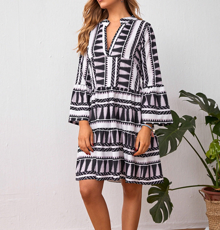 Geometric Print V-neck Casual Dress