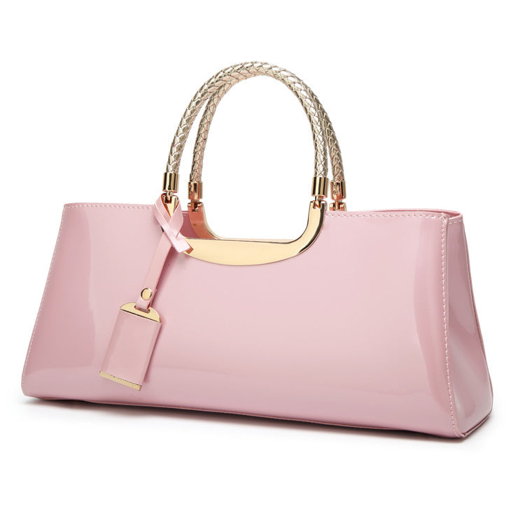 European And American Fashion Light Plastic Patent Leather Handbag