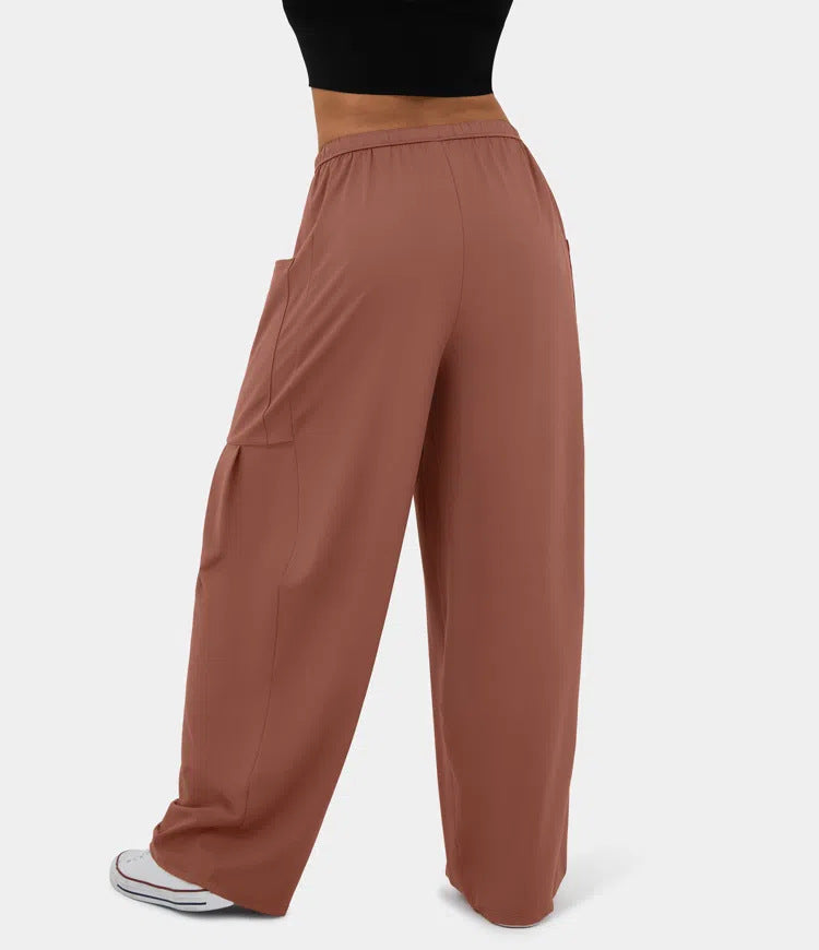 Fashionable And Stylish Elastic Waist Pleated Wide Leg Pants