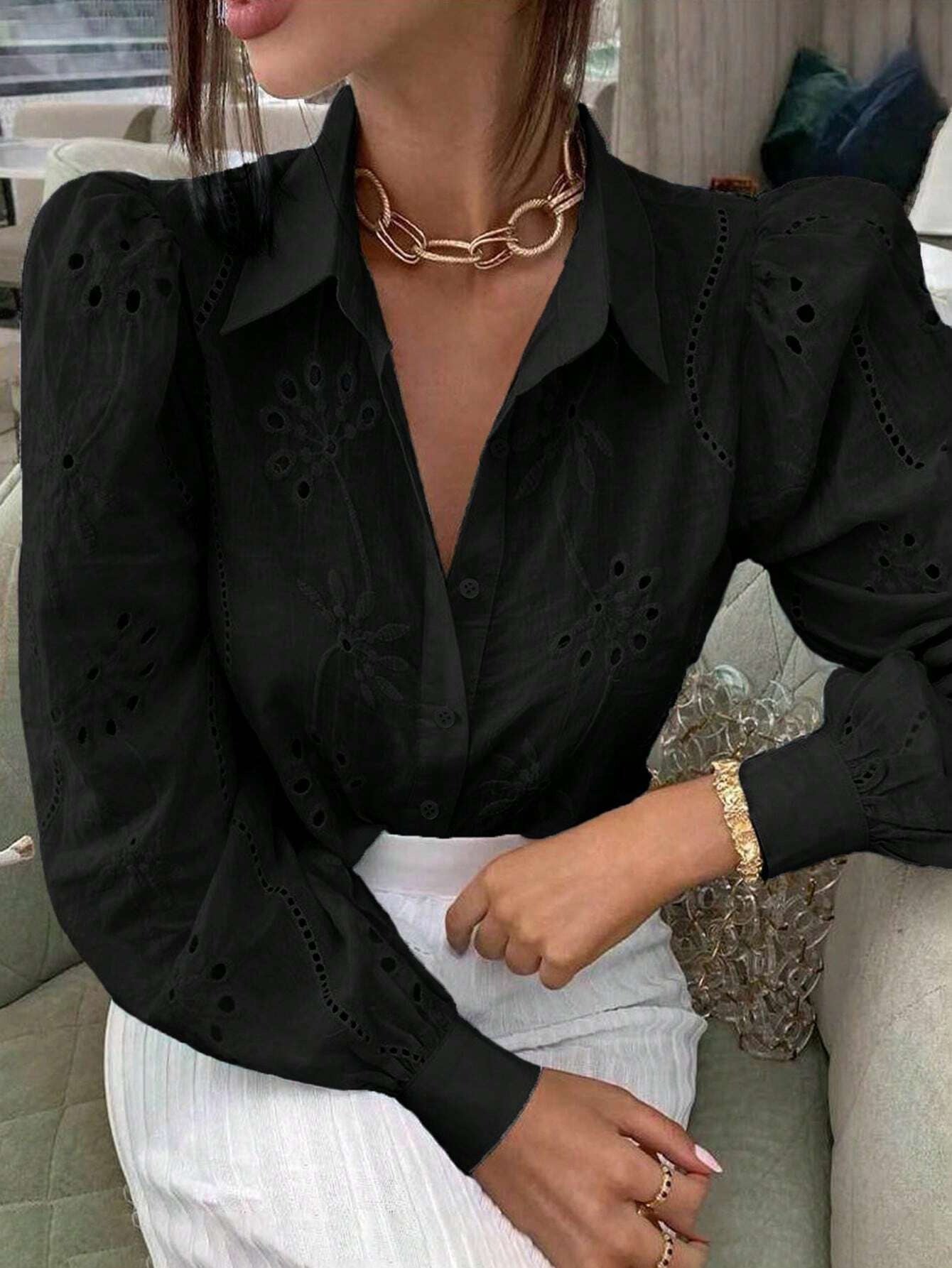 Women's Single-breasted Embroidered Long-sleeved Lapel Shirt