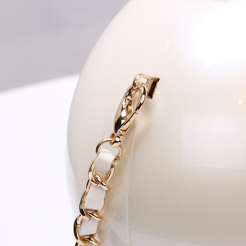 Ladies Pearl Decoration Round Bag