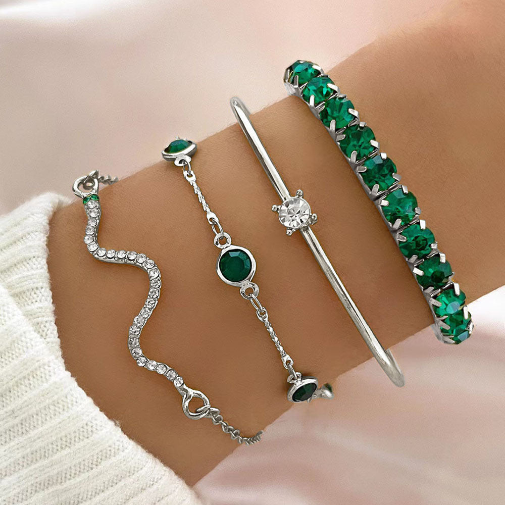 Ensemble de 4 bracelets extensibles vert style grand-mère avec diamants pour femme