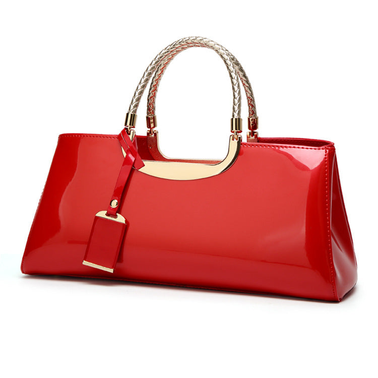 European And American Fashion Light Plastic Patent Leather Handbag