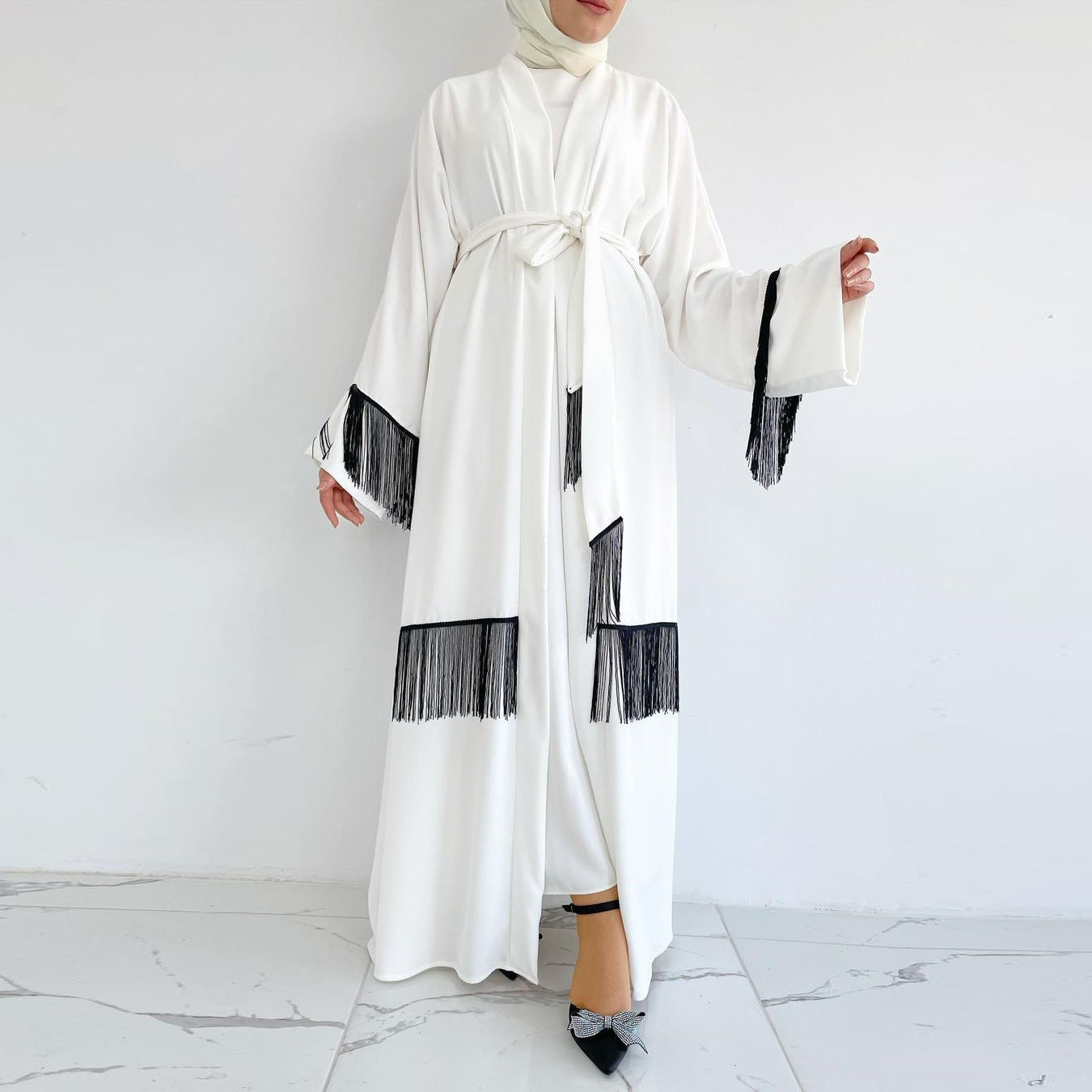 Vêtements ethniques arabes saoudiens du Moyen-Orient Abaya manteau à franges robe de mode
