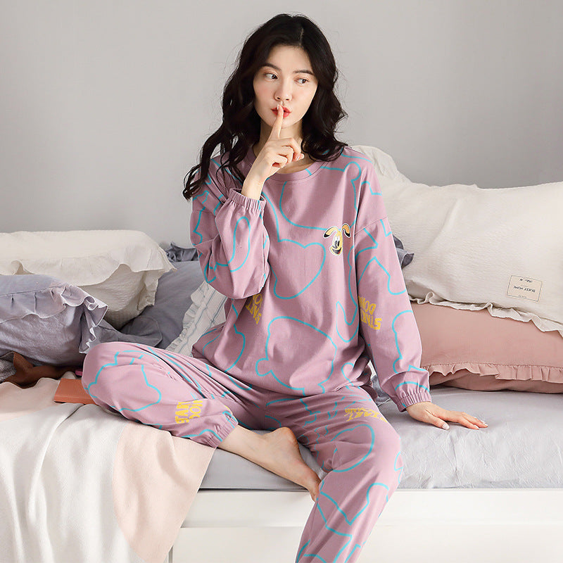 Ensemble pyjama femme doux et minimaliste pour le printemps et l'automne