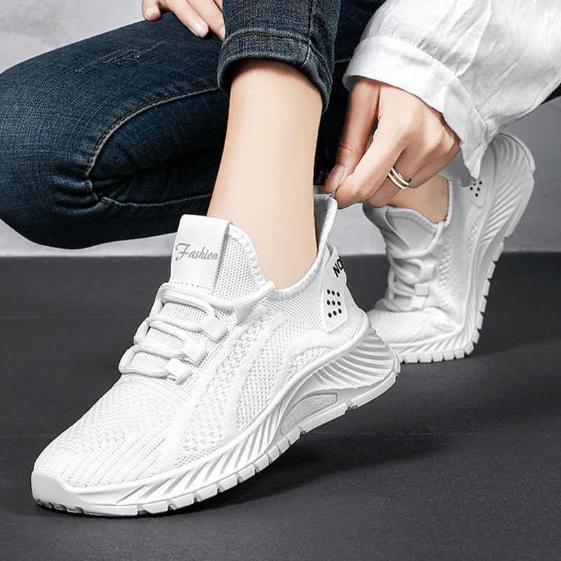 Women’s Lightweight Breathable Mesh Lace-Up Flat Sports Sneakers