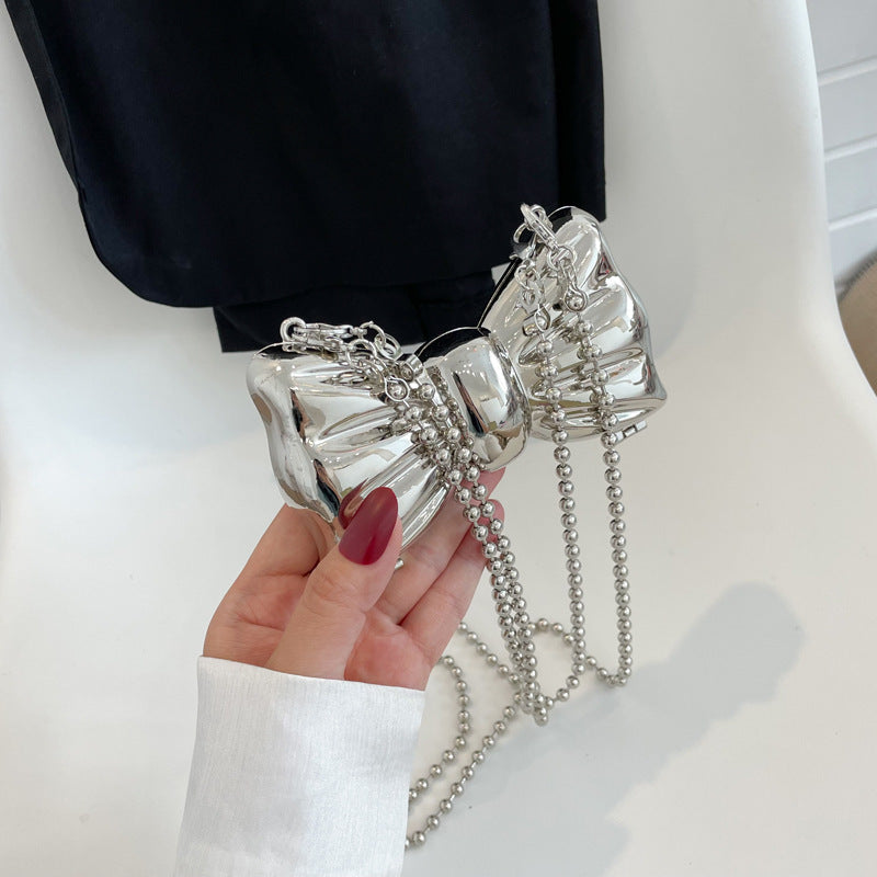 Sac à Bandoulière Mini Chaîne en Métal avec Rouge à Lèvres Papillon pour Femmes