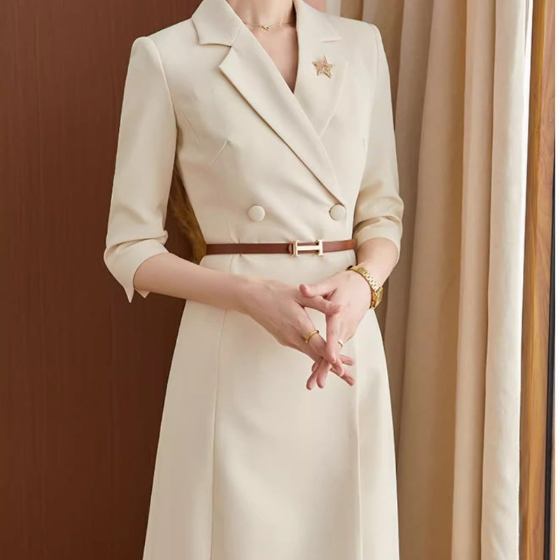 White Business Suit And Dress Temperament