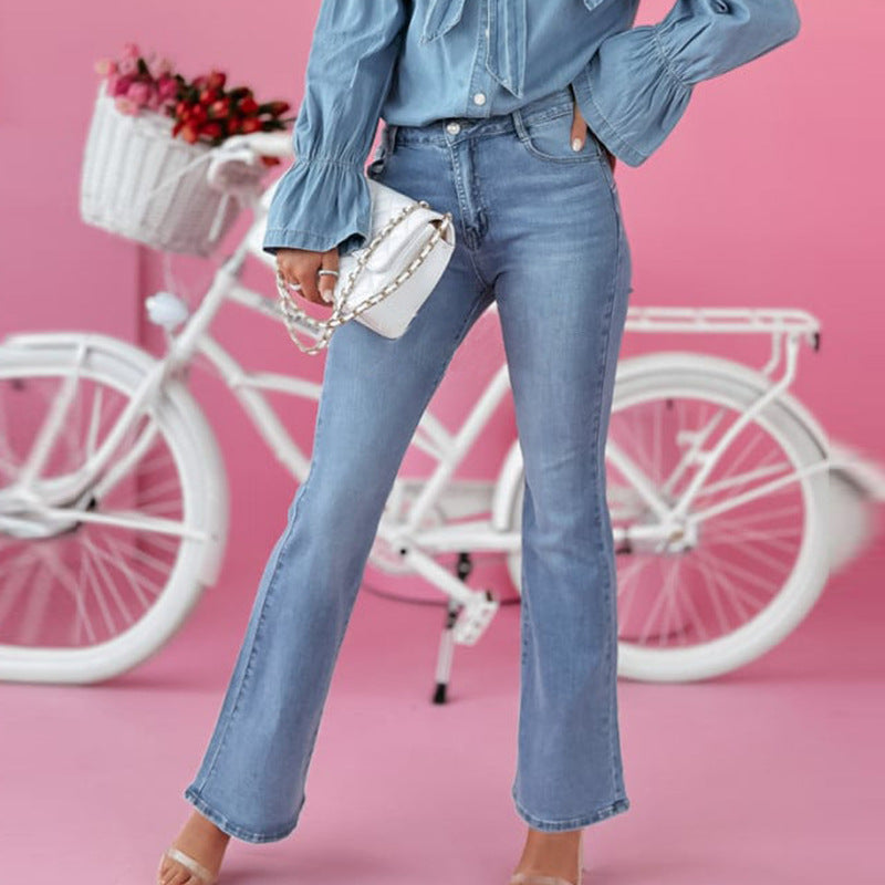 Jean slim femme bleu, épaisseur moyenne, avec poches