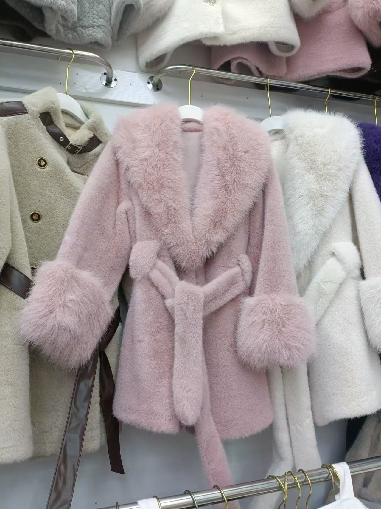 Manteau en fausse fourrure de vison Baoou à manches lanterne, version mode avancée