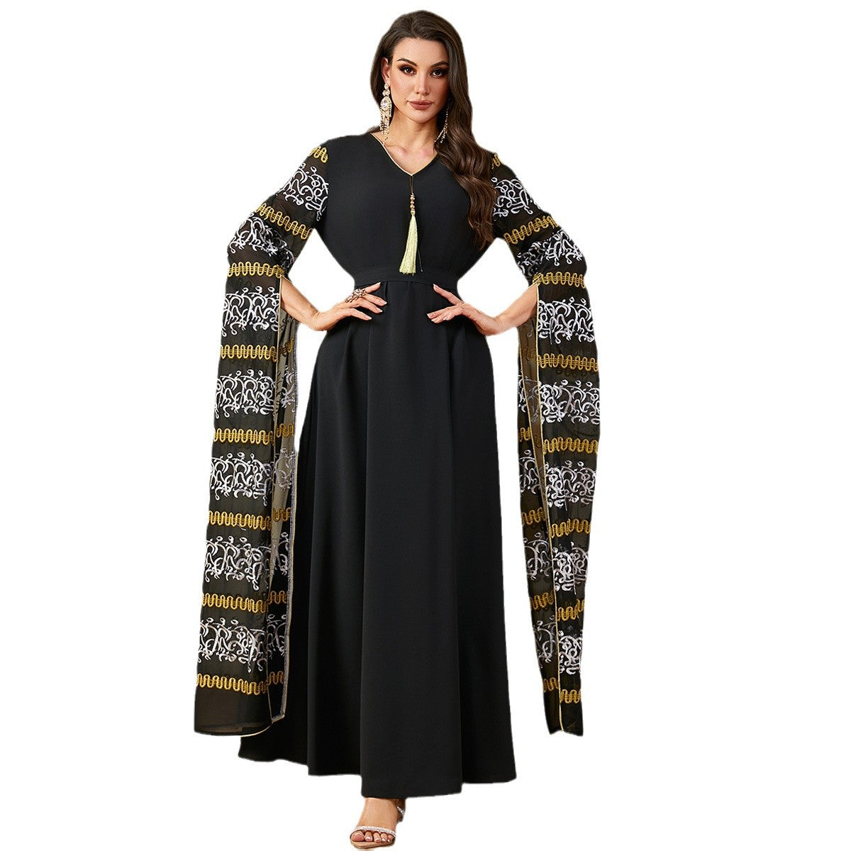 Super Long Sleeve Embroidered Black Arab Women’s Dress M-XXL