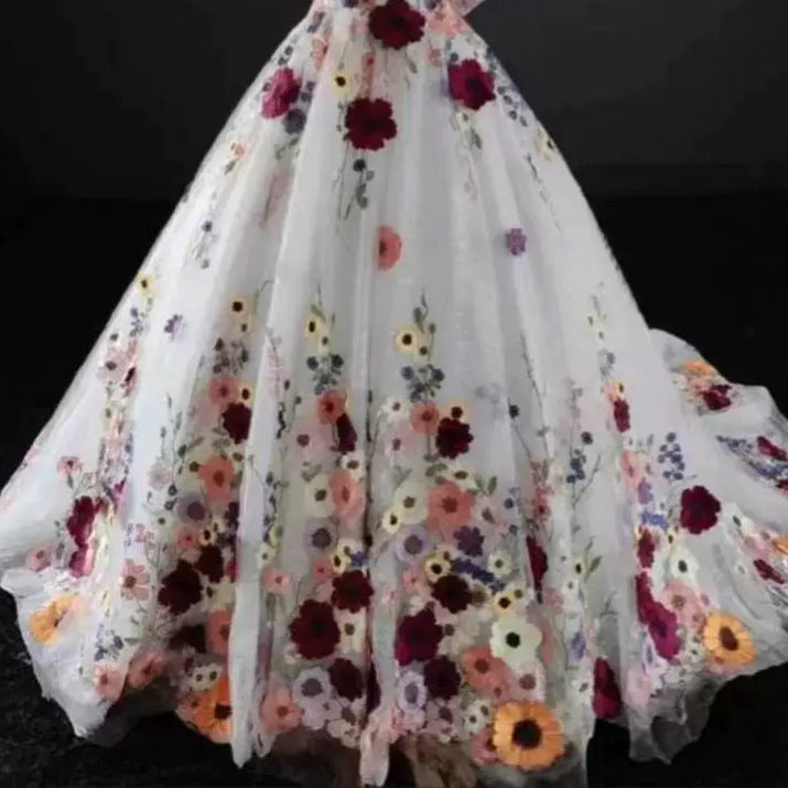 Robe de banquet exquise en fil floral