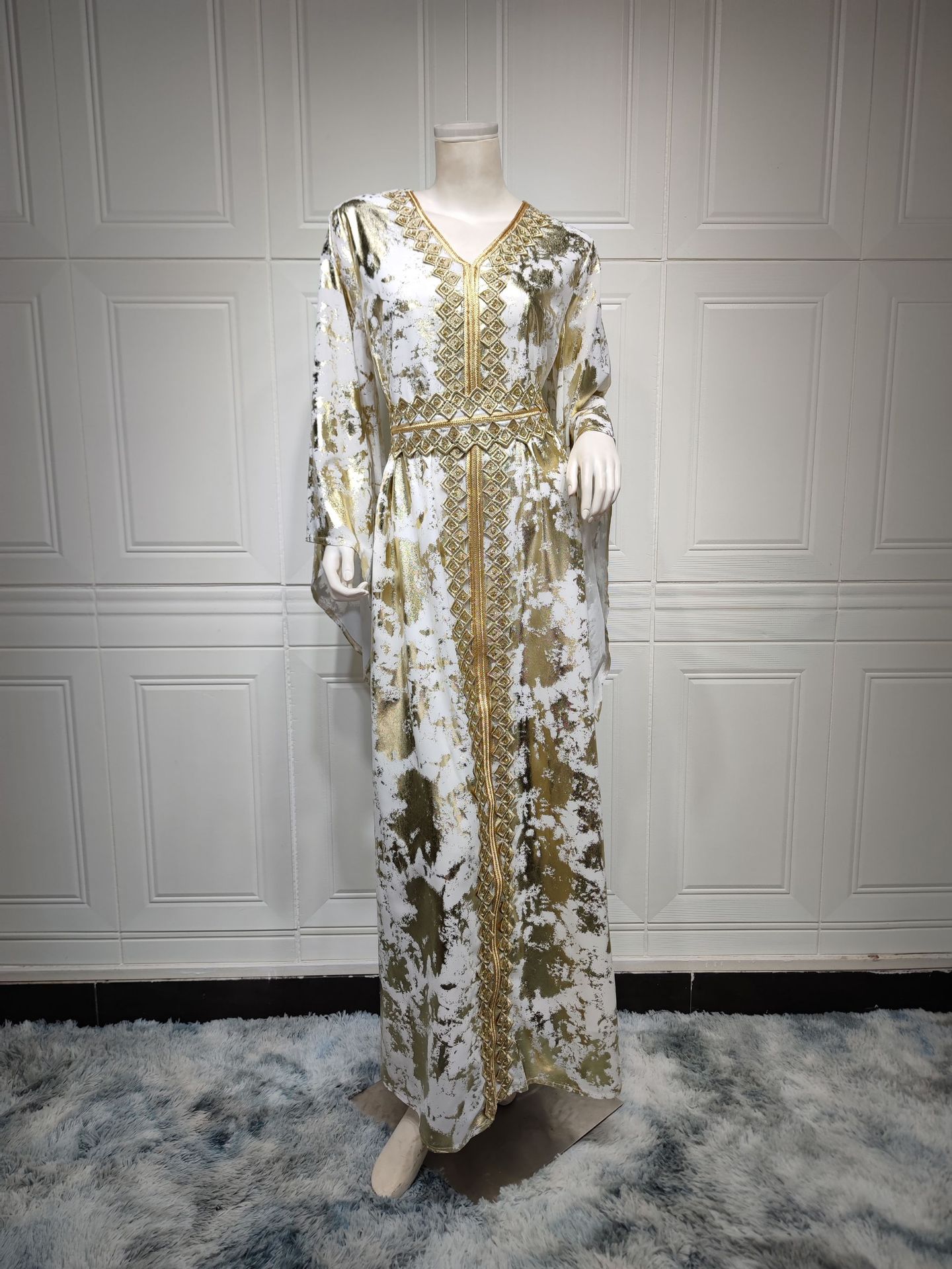 Muslim Chiffon Bronzing Long Sleeve Robe with Belt Dress