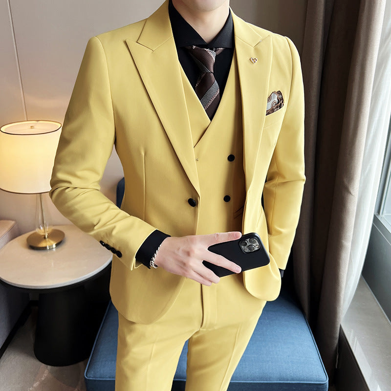 Costume trois pièces coupe slim à double boucle et couleur unie