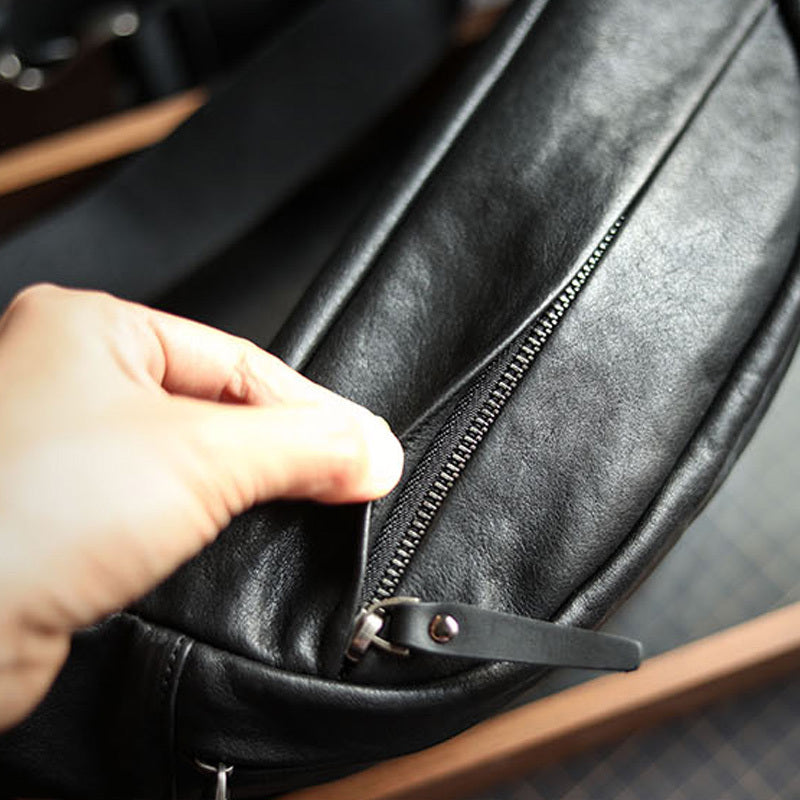 Sac de Poitrine Portable en Cuir de Vachette Noir pour Homme