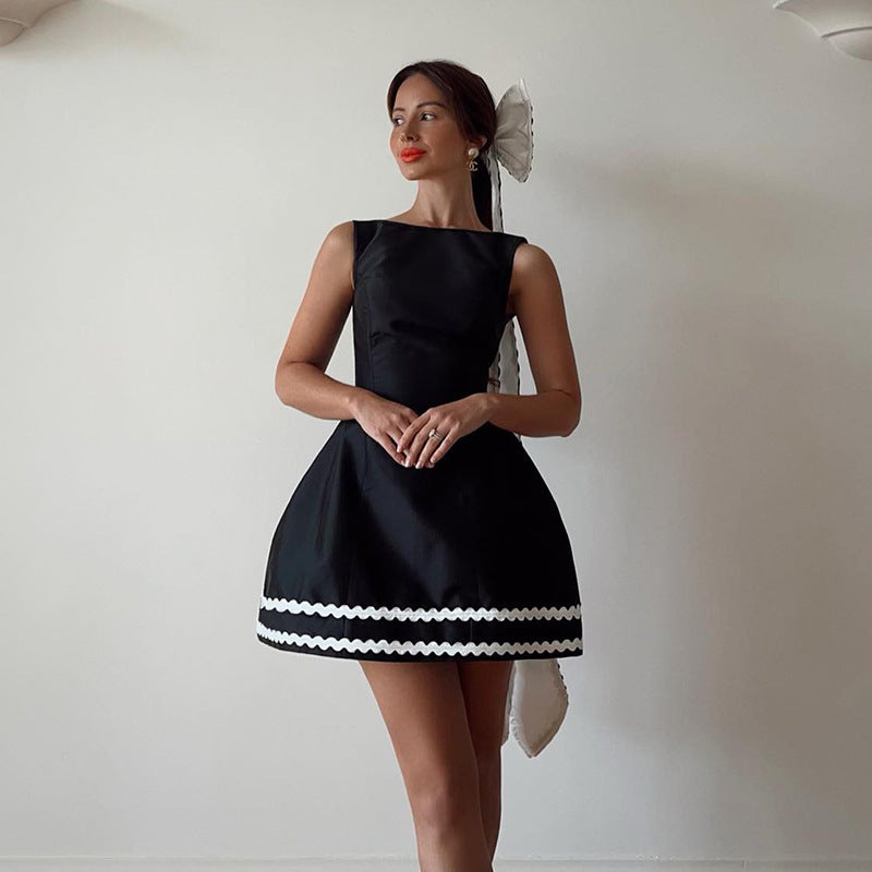 Black Sheath Backless High Waist A-Line Dress Sleeveless