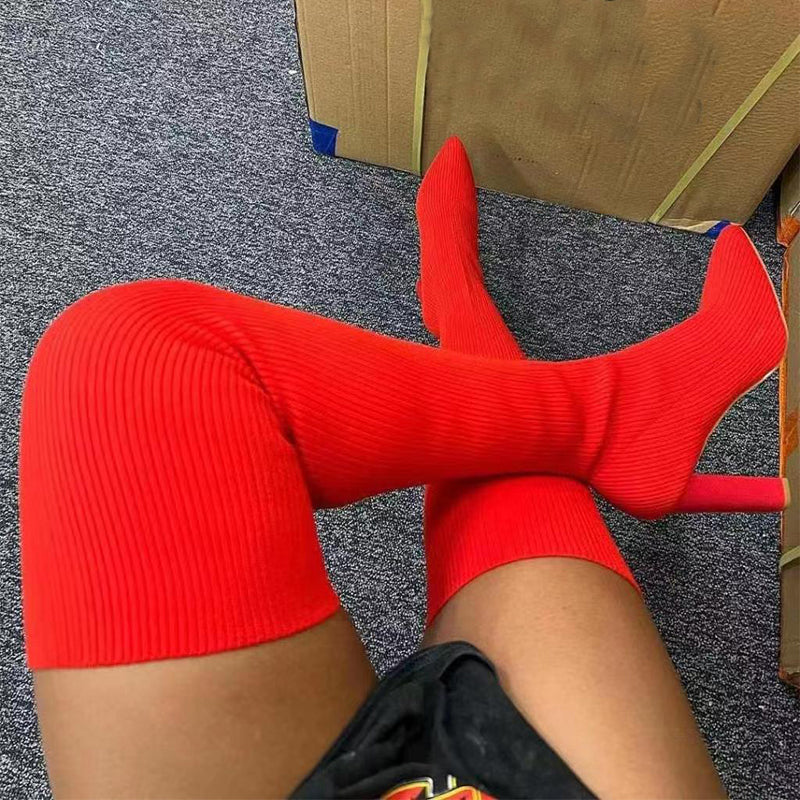 بوت طويل فوق الركبة بكعب عالٍ ومقدمة مدببة، مصنوع من قماش محبوك مطاطي، حذاء شتوي نسائي