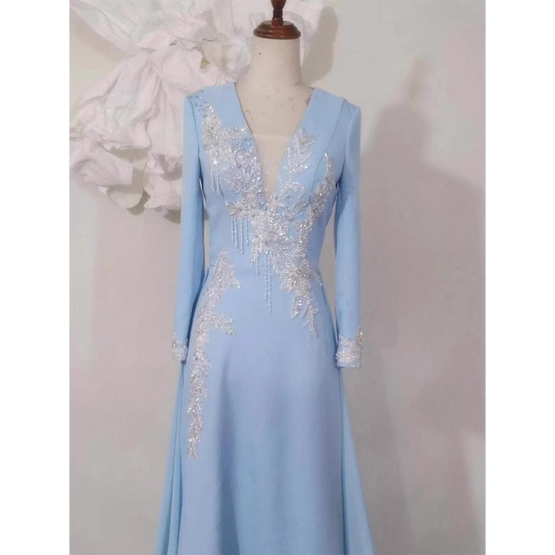 Robe longue en polyester bleu clair de luxe à manches longues et taille haute pour femme