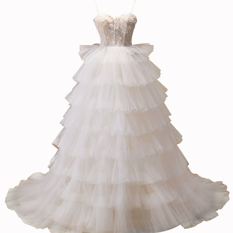 Beautiful Girl Beige Suspender Wedding Dress with Elegant Train One Size