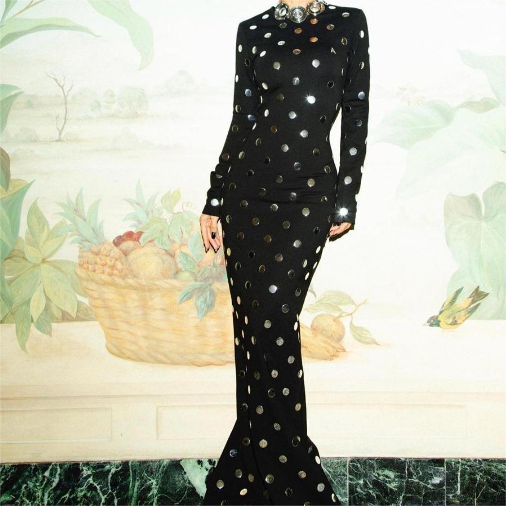 Robe longue à manches longues en coton et lin noir avec rivets pour femme