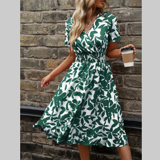 Robe mi-longue plissée à imprimé et col en V ample pour femme
