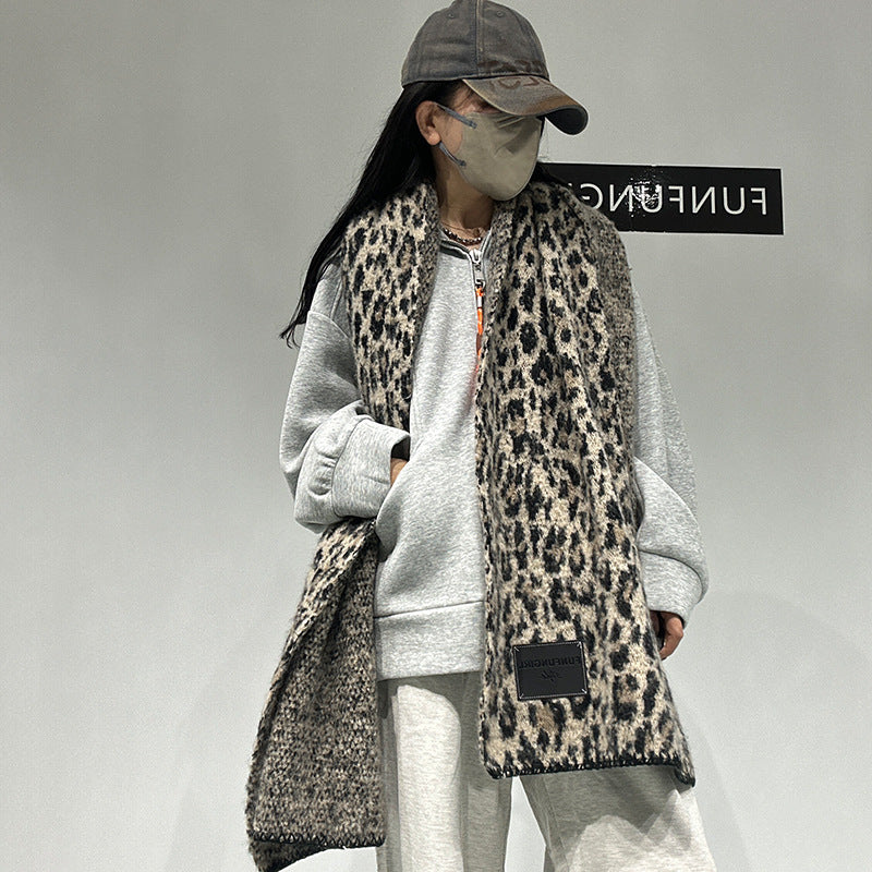 Warm Leopard Print Triangular Scarf 50x175cm for Spring and Autumn