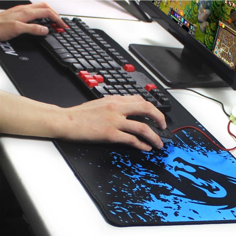 Durable Non-Slip Mouse Pad with Smooth Surface – Multiple Sizes 30x25CM, 30x80CM, 40x90CM