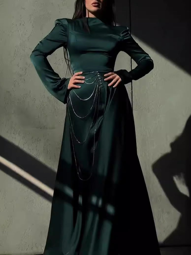 Robe longue musulmane à manches longues en satin clouté pour femmes