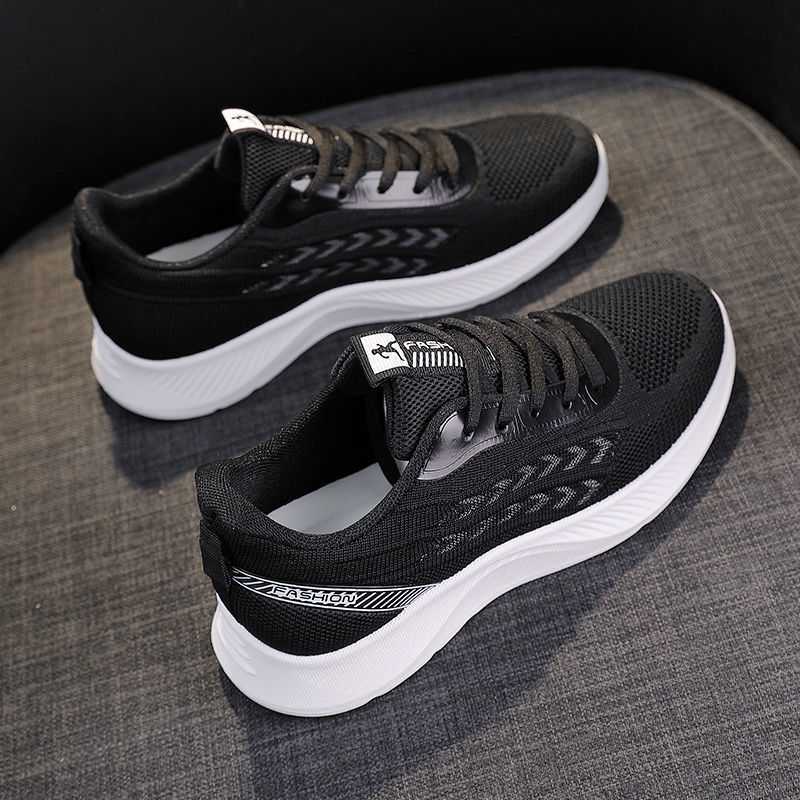 Lightweight Casual Soft Sole Sneakers