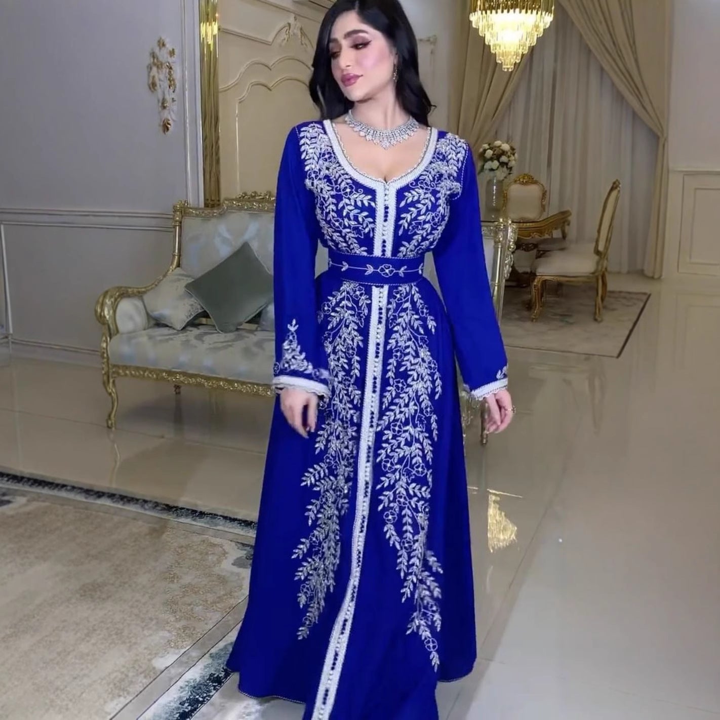 أزياء الخليج العربي الجديدة لربيع وصيف فساتين نسائية جديدة