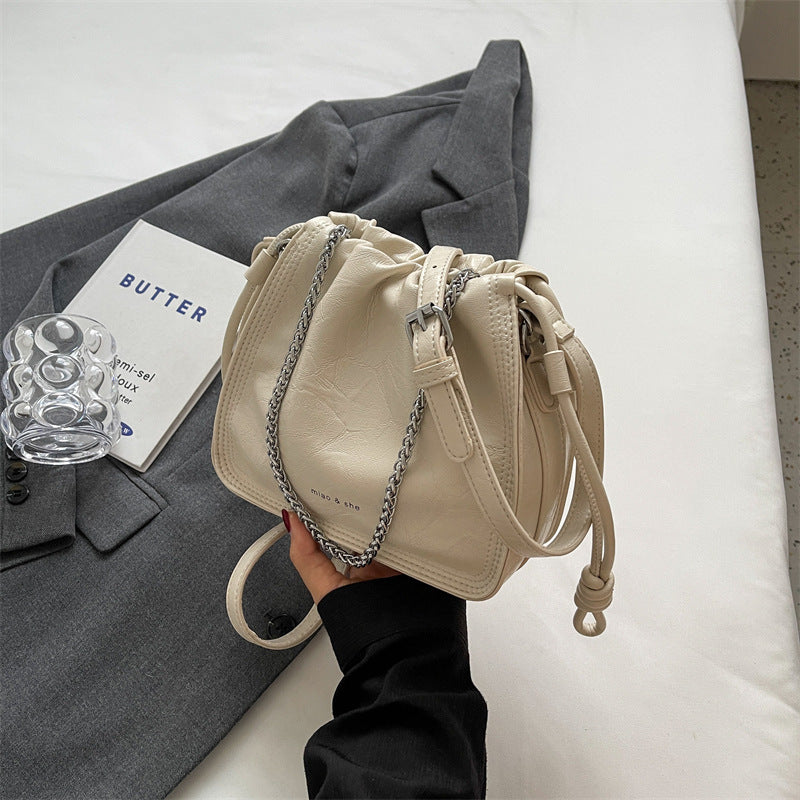 Petit Sac à Bandoulière Polyvalent pour Tenues Décontractées