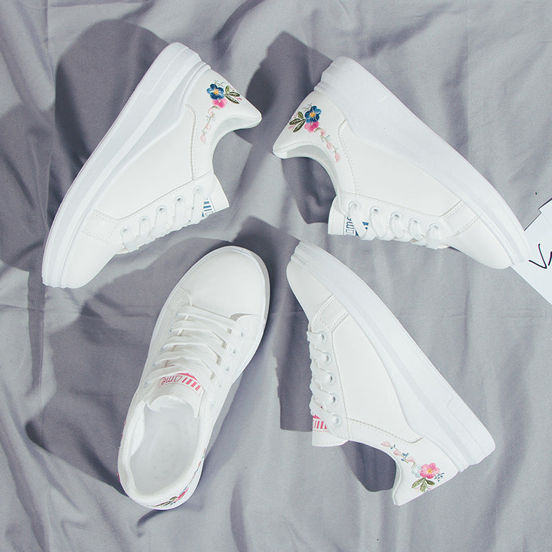 Chaussures basses décontractées blanches brodées à lacets pour femme