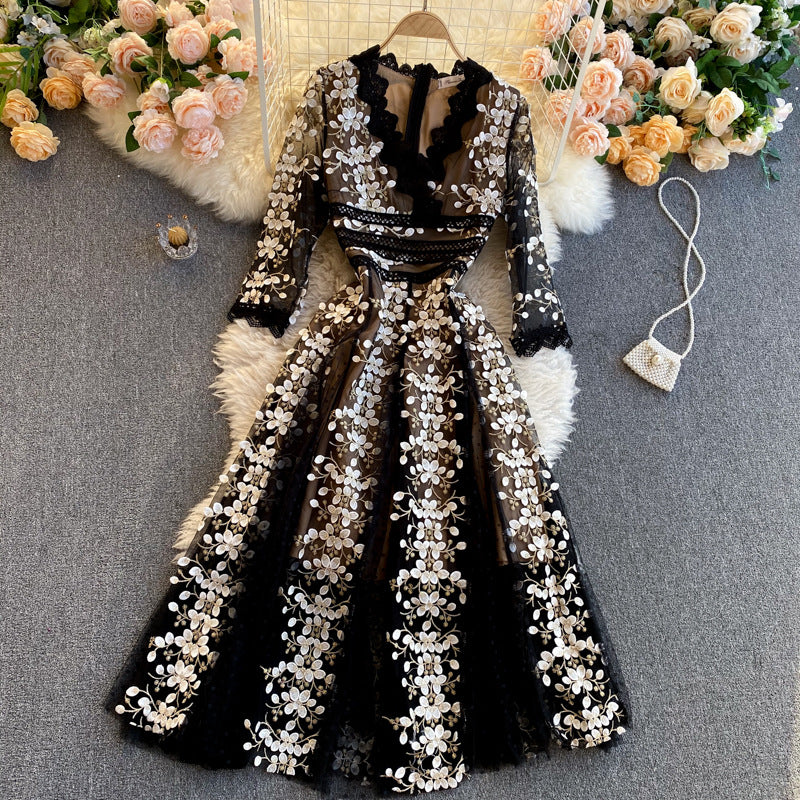 Robe haut de gamme à manches mi-longues, ornée de broderies florales, style industriel, idéale pour les événements du Ramadan