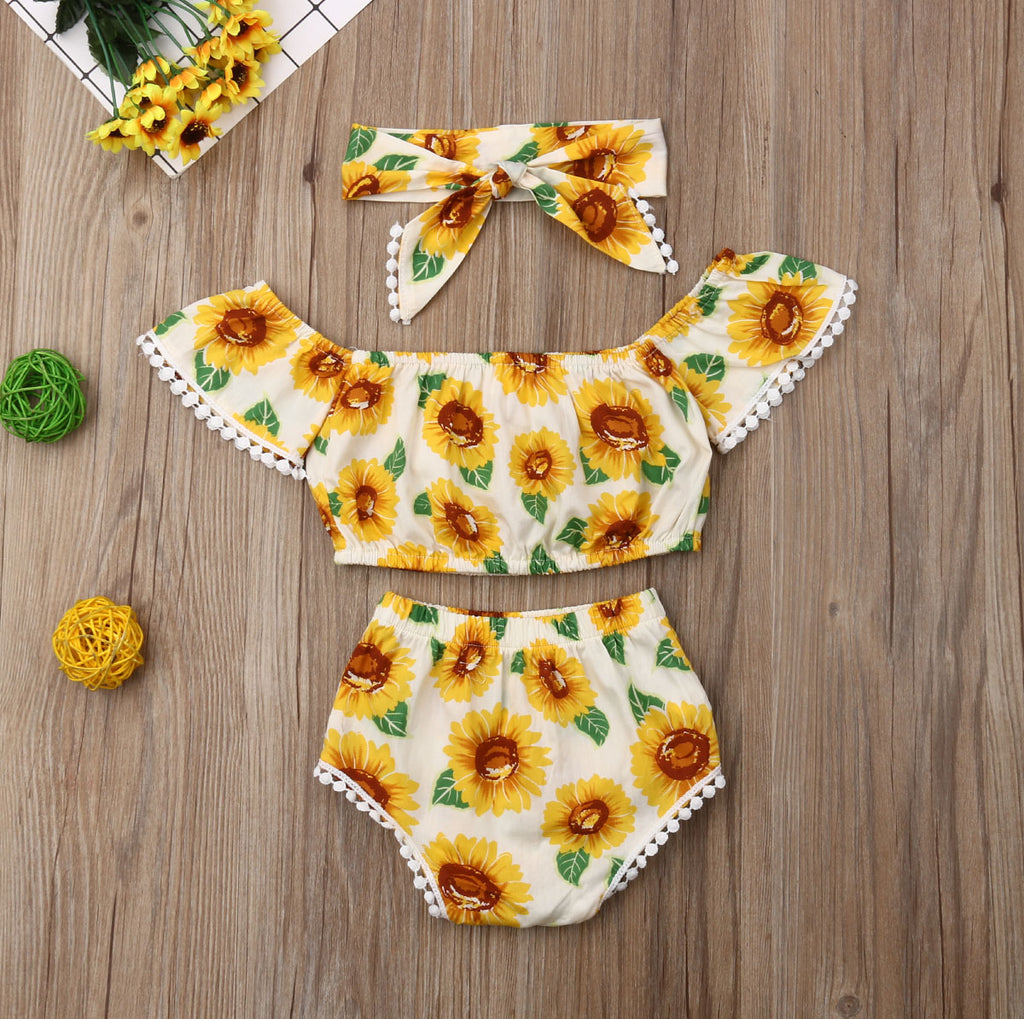 Girl Sunflower Print One-Shoulder Top and Triangle Shorts Set
