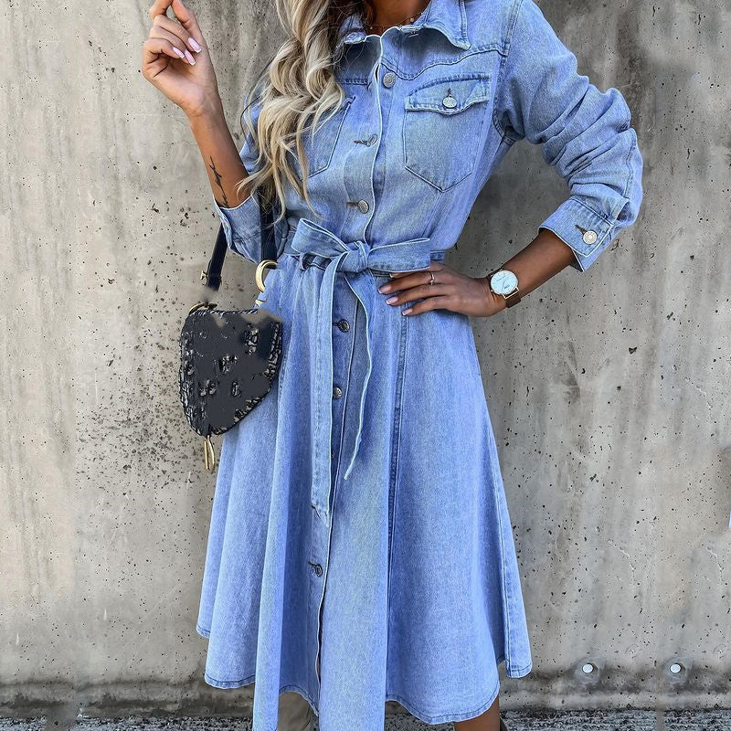 Robe en jean bleu clair taille haute pour femme avec poches et col revers