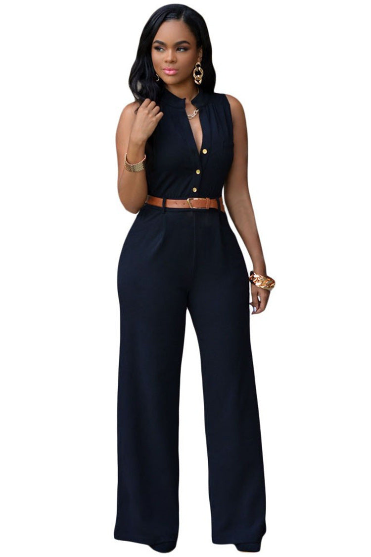 Combinaison à taille haute, coupe large, boutonnage simple et ceinture