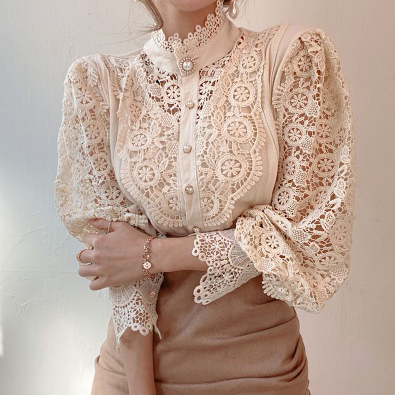 Women’s One Size Cardigan Shirt With Pearl Buttons & Lace Details