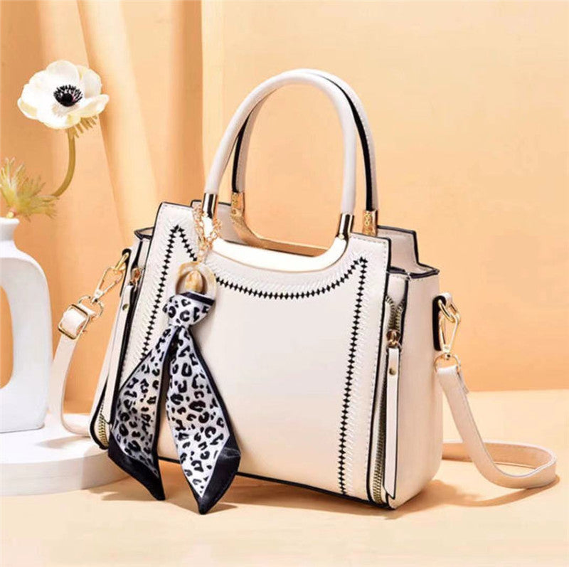 Trendy Large Capacity Fashion Shoulder Bag Messenger Handbag