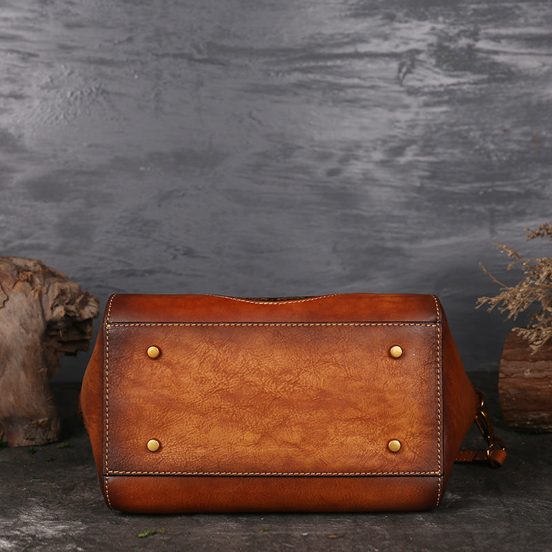 Women’s Leather Handbag Totem Embossed Head Layer Cowhide Shell Bag