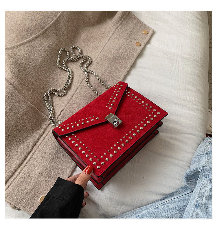 Female Bag New Chain Frosted Rivet Messenger Bag Ins Popular One-Shoulder Messenger Retro Small Square Bag