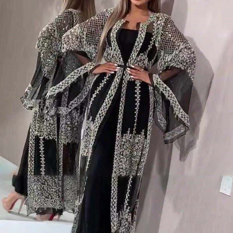 Robe de soirée rétro du Moyen-Orient en dentelle avec col en V plongeant