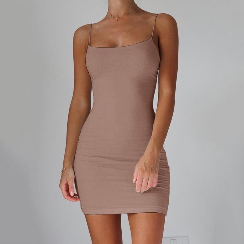 Pure Color Simple Hanging Neck Tight-Fit Hip Skirt