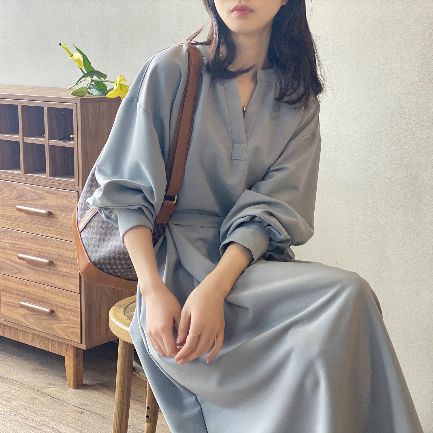 V-Neck Loose Waist Lace Long Sleeve Elegant Long Skirt Dress