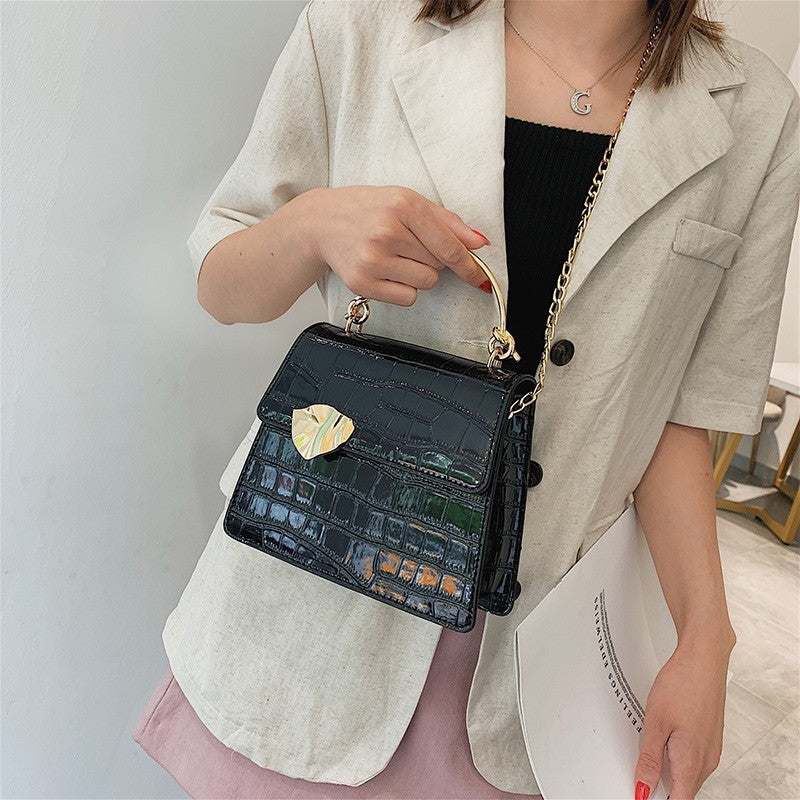 Petit sac bandoulière à chaîne de style occidental pour femmes