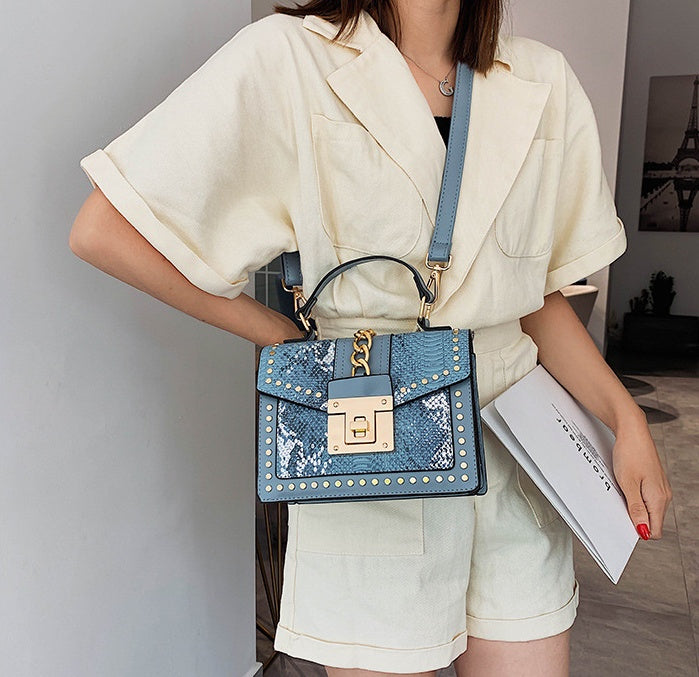 Alligator PU Women Shoulder Bag 21x15x9cm